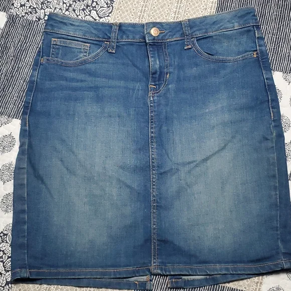 Old Navy denim skirt - Picture 1 of 8